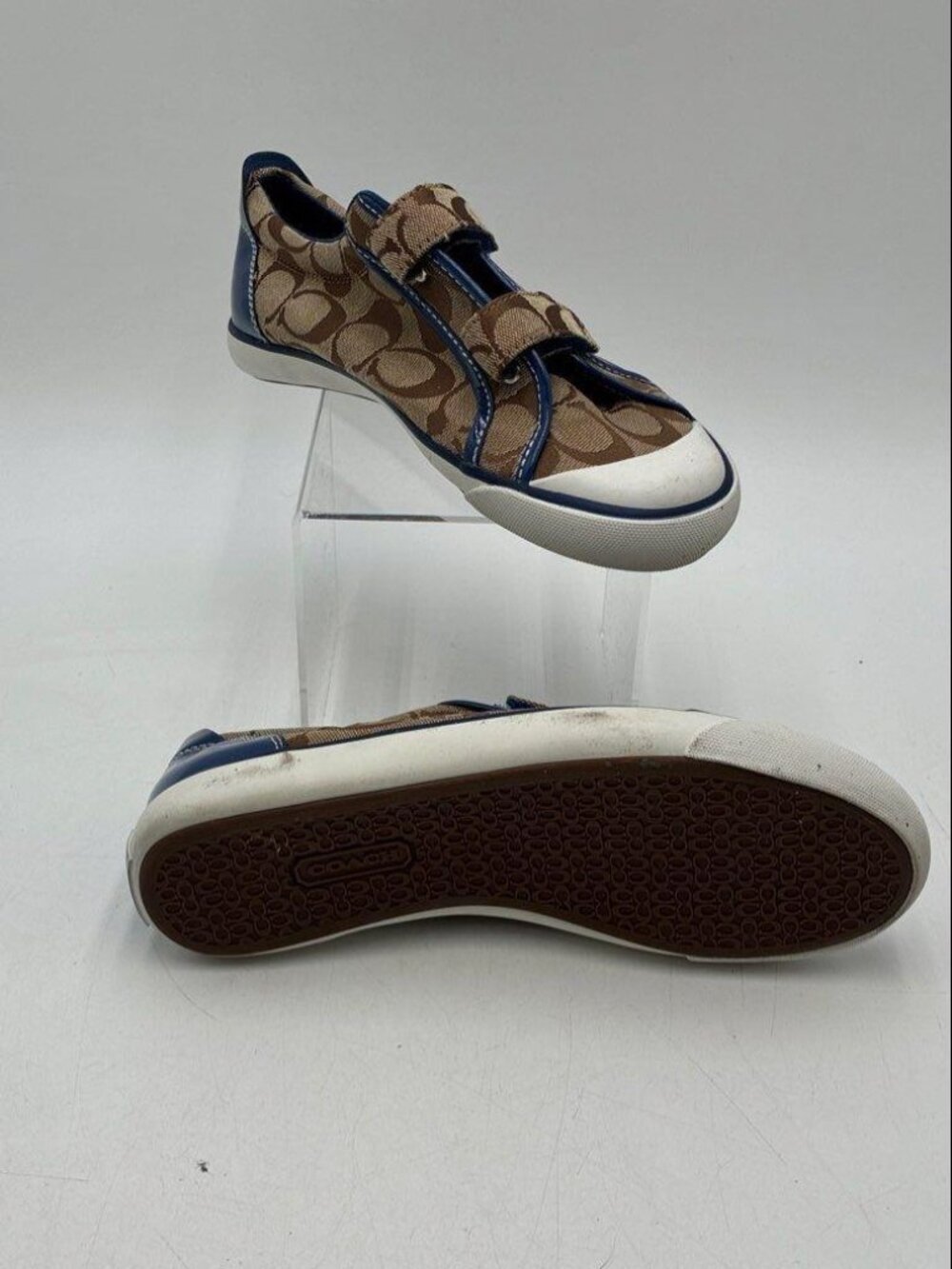 Signature logo coach brown/navy blue flats